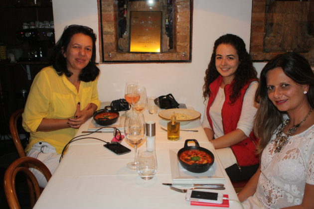 Almoço na Osteria del Petirosso, com Carla (Blog Longe e Perto) e Marcela (Blog Segredos de Viagem)